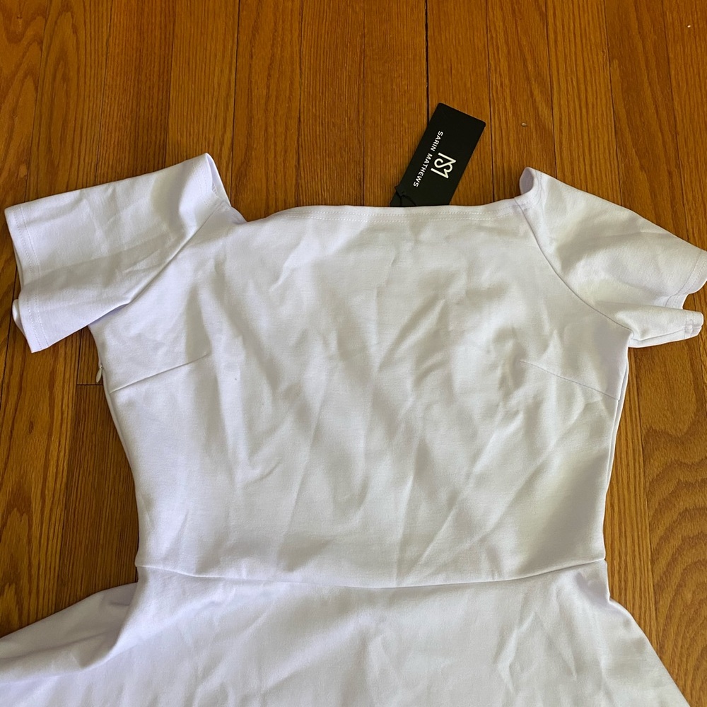 Dress - Picture 3 of 4